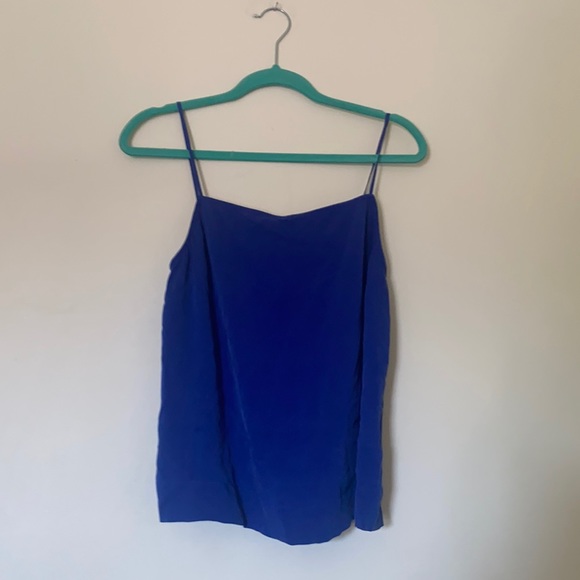 Tops - Kit and Ace Silk Top - Size 6